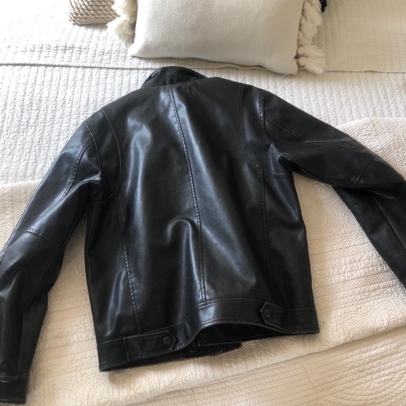 Black Levi’s Leather Jacket - Picture 4 of 8